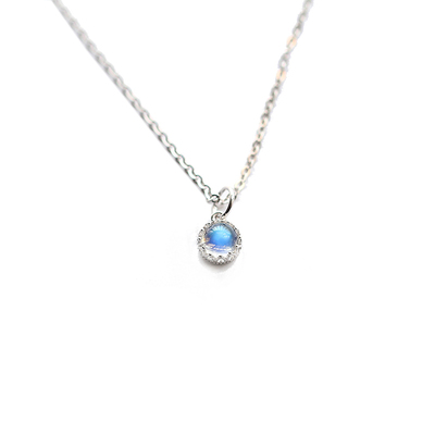 公主皇冠天然月光石纯银电镀项链