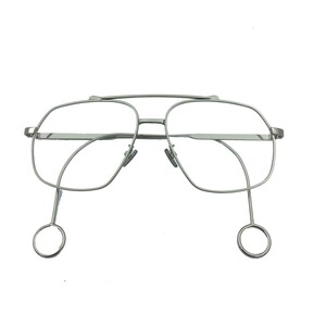 薛之谦孟子坤刘昊然同款平光眼镜大框个性男墨镜女圆脸耳环太阳镜