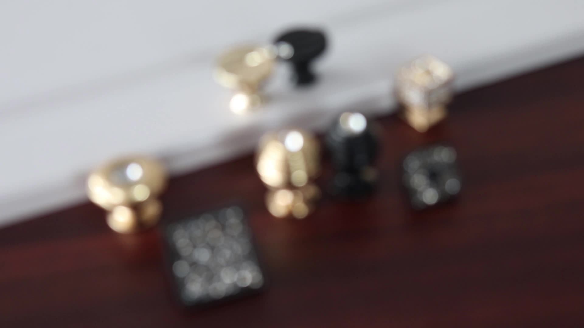 Gold Crystal Knobs Furniture Pulls Z9999 Buy Zinc Alloy