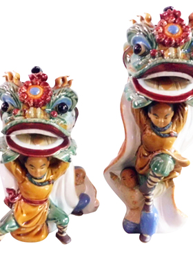 黄飞鸿少年陶瓷礼物舞狮工艺品