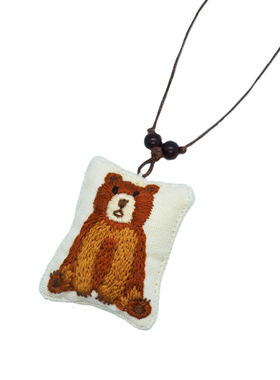 原创设计风手工刺绣女士毛衣链