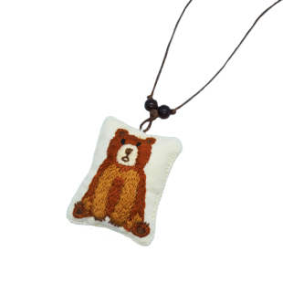 2020新款原创设计 手工刺绣复古 森女系呆萌轻松熊项链女士毛衣链