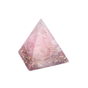 bestiny粉水晶塔人气小众原创设计网红客源天然水晶纯手工摆件礼