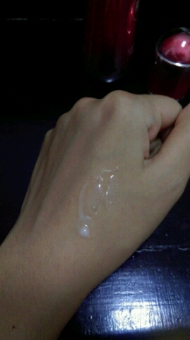 红景天焕亮精华液