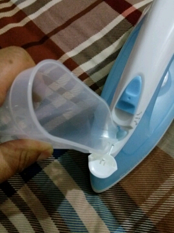 飞科蒸汽手持式电熨斗是正规品牌吗？使用后的效果如何_搜券