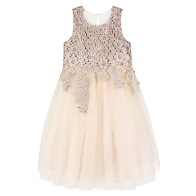 爱安玖公主礼服裙表演