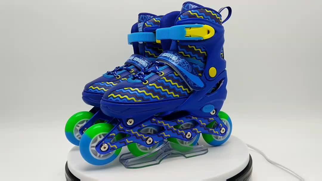 Roller Skate Shoes For Kids With Wheels 4 Wheels Adjustable Wheels