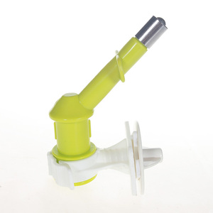 MEGA HOME/名家宠物水壶小狗喝水器狗狗饮水器挂式大型犬水嘴幼犬