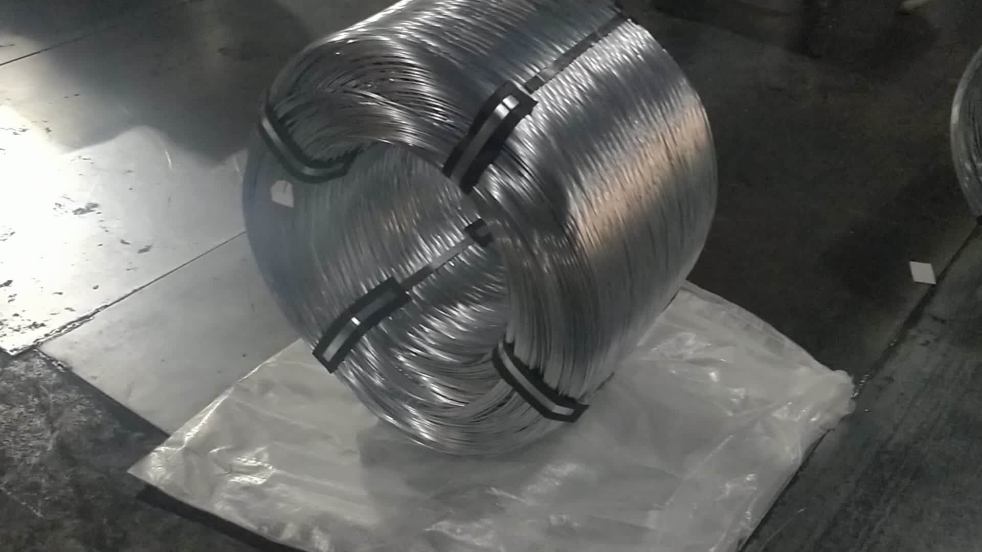 2.2 E.g Galvanized Wire For Clothes Hanger / 2.2mm Galvanized Steel Wire / Galvanized Coat