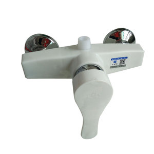 新品包邮PP塑料暗装冷热淋浴龙头 混水阀暗装太阳能淋浴花洒开关