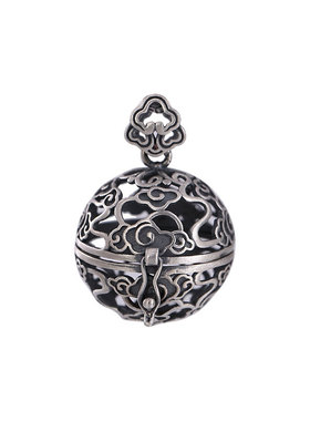 925纯银镂空祥云香囊吊坠可打开