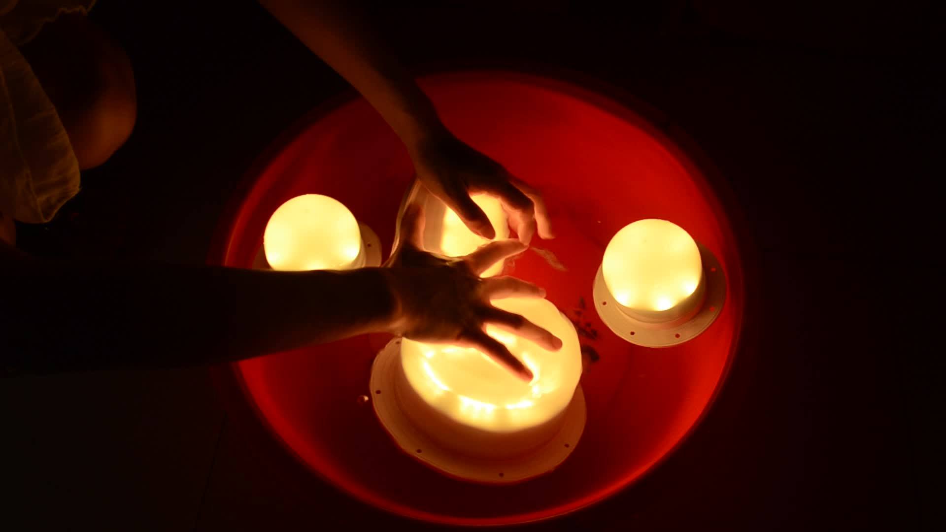 Flashing Led Rechargeable Small Battery Lights With Induction Charging