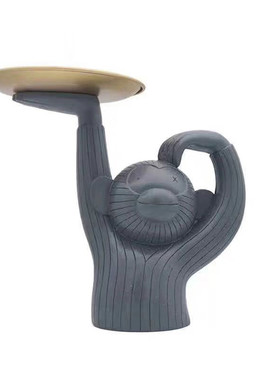 西班牙设计款树脂台面创意摆件