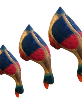 东南亚风彩绘喝水雕刻电视机柜