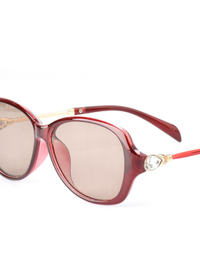 露莹东海石头眼镜女款舒适水晶