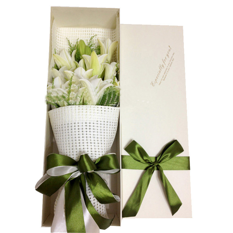 促销白百合花生日鲜花礼盒装北京