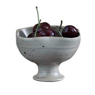 玩物志日式粗陶花口高足碗茶食点心碗小号干果盘冰淇淋碗樱桃碗