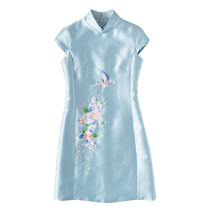 夏家新品 春夏复古中式气质蝴蝶刺绣花小盖袖显瘦旗袍连衣裙女