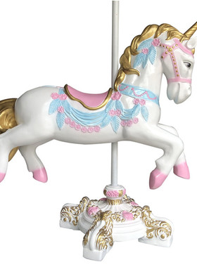 独角兽婚礼美陈橱窗飞马道具现货