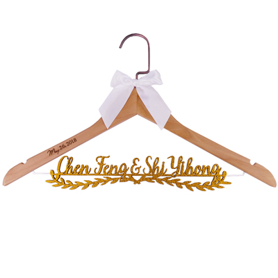 婚纱刻字木衣架定制伴娘礼物