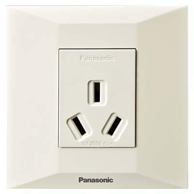 松下铭悦白色带开关10A三孔插座