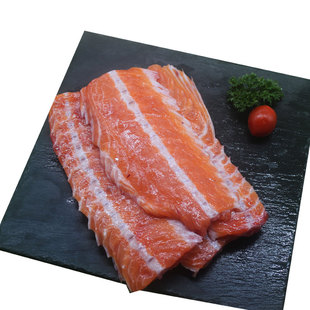 新鲜挪威三文鱼排鱼骨  煎炸熬汤500g大概一根左右带尾巴