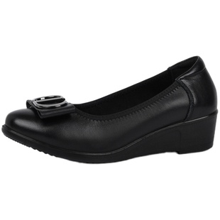 方尚妈妈皮鞋真皮软底中跟坡跟女鞋软皮舒适鞋女土春秋款中年单鞋