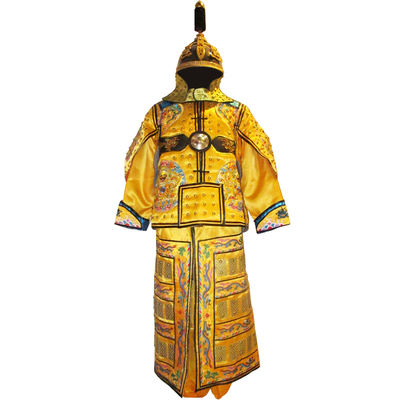 清朝八旗古装盔甲皇帝出征服