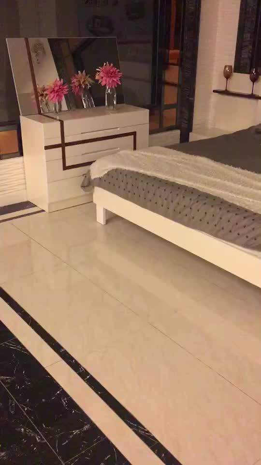 Modern Latest Bedroom Furniture Prices In Pakistan / Wooden White