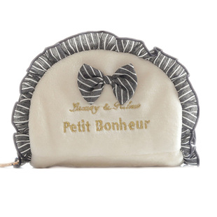 可爱蝴蝶结条纹花边毛绒半圆化妆包小号随身便携收纳化妆品手拿包