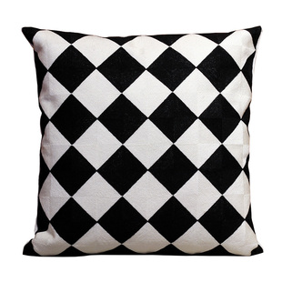 黑白格子北欧简约现代几何图形抱枕刺绣花沙发靠枕靠垫午睡枕抱枕