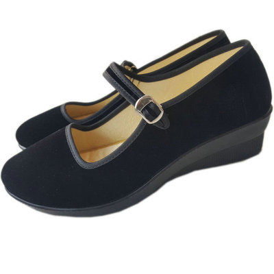 工作鞋坡跟老北京布鞋实在人