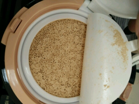 HERA大眼娃娃限量版粉饼好用不可以每天用吗怎么样，使用体验,第5张