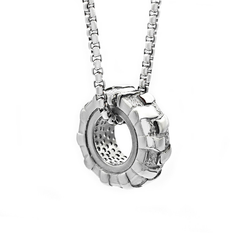 欧美霸气创意轮胎钛钢吊坠项链个性潮人运动健身挂链配饰男友礼物