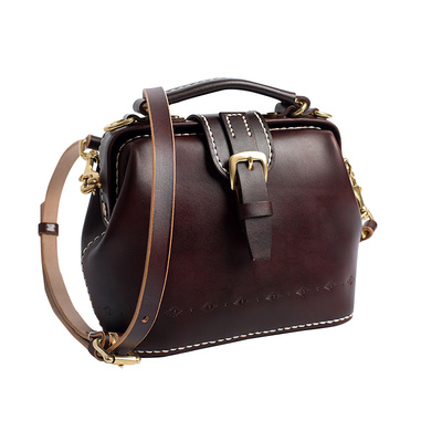 真皮磁扣女士斜挎包磁扣版