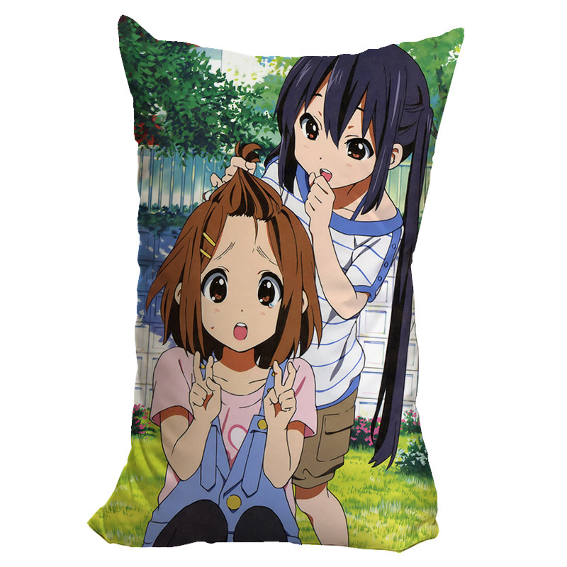 K-ON轻音少女平泽唯秋山澪中野梓动漫抱枕二次元周边小靠枕包邮