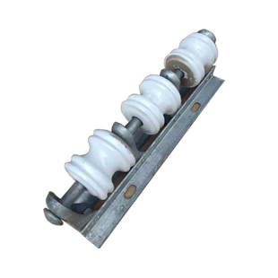 3位街码加厚适合120平电缆三线外用固定陶瓷瓶绝缘子支架