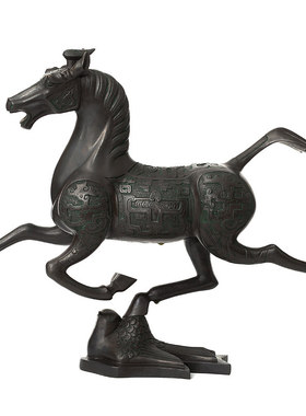 马踏飞燕摆件铜制马摆件工艺品家居客厅摆设装饰品铜奔马马到成功