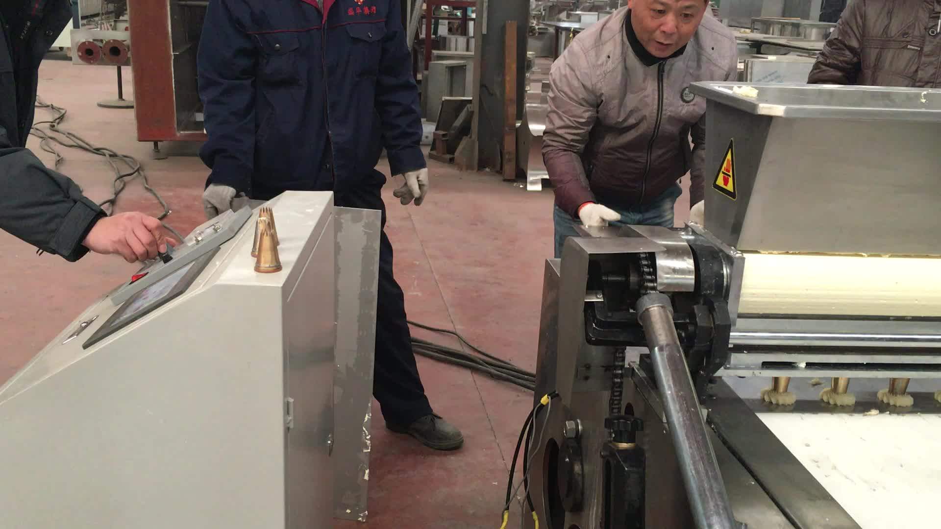 Accurately Automatic Biscuit Making Machinery Price(oil Spray Machine