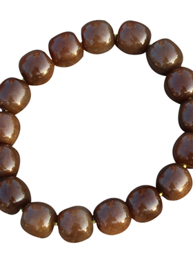 新疆和田玉且末老料手串巧克力色