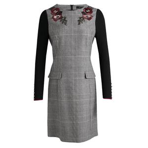 海兰丝2019秋冬新品毛呢加厚打底连衣裙复古格子裙子轻熟修身裙女