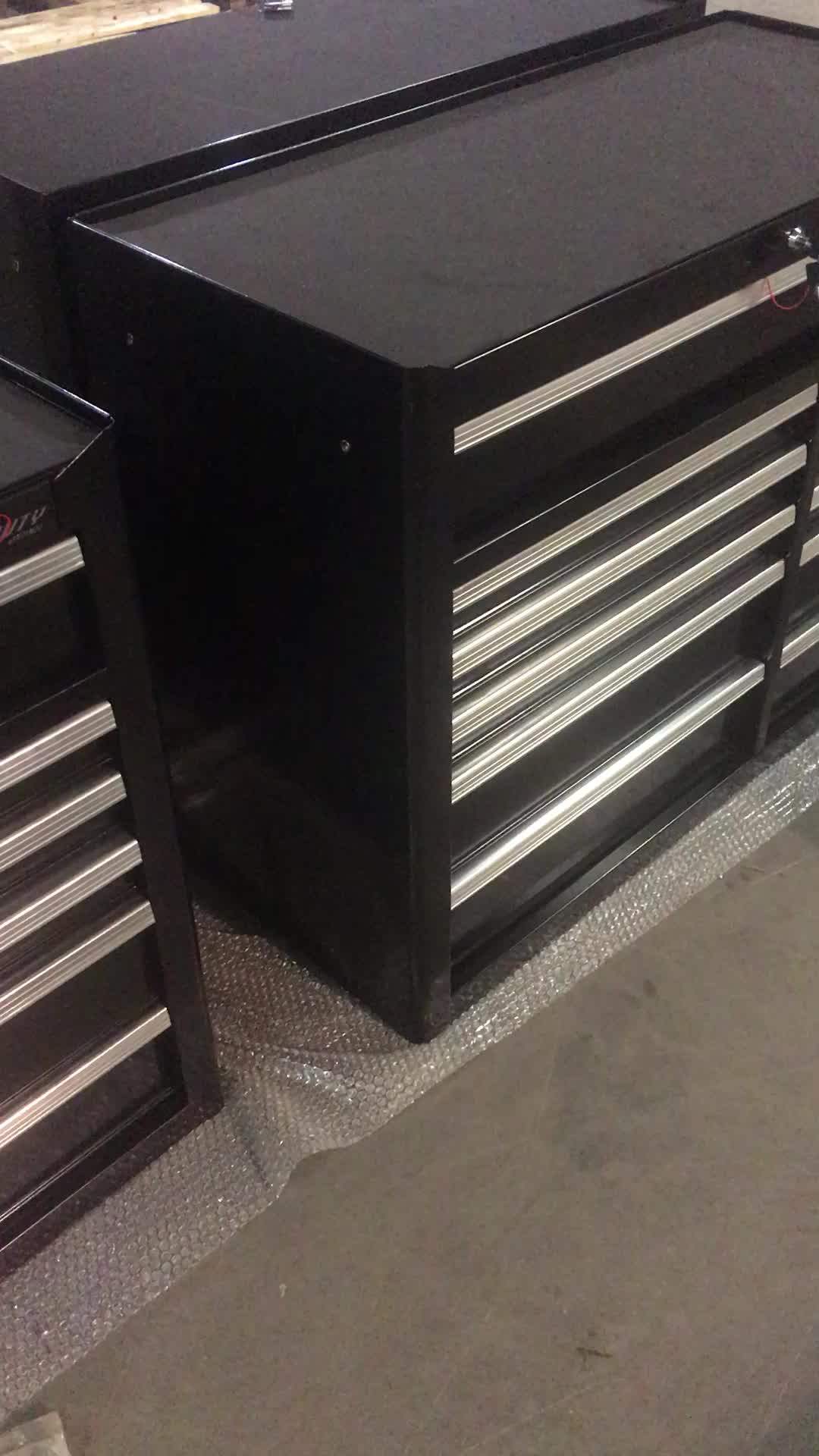 Multiple Drawers With Heavy Duty Casters Metal Tool Carpenter