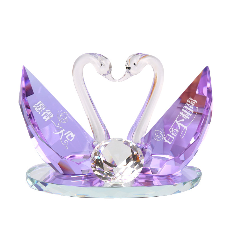 创意结婚礼物送朋友闺蜜新婚实用水晶天鹅客厅摆件家居饰品工艺品