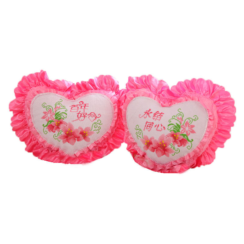 包邮印花十字绣抱枕全红送礼婚庆情侣桃心一对出人平安一帆风顺