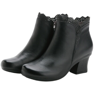 软底马丁靴妈妈鞋复古风