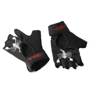 包邮桂A战地1号/2号轮滑手套9钉半指护手/平花花样溜冰刹车护掌