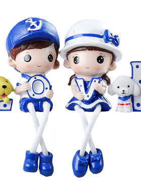 简约现代风夫妻树脂红军装饰品