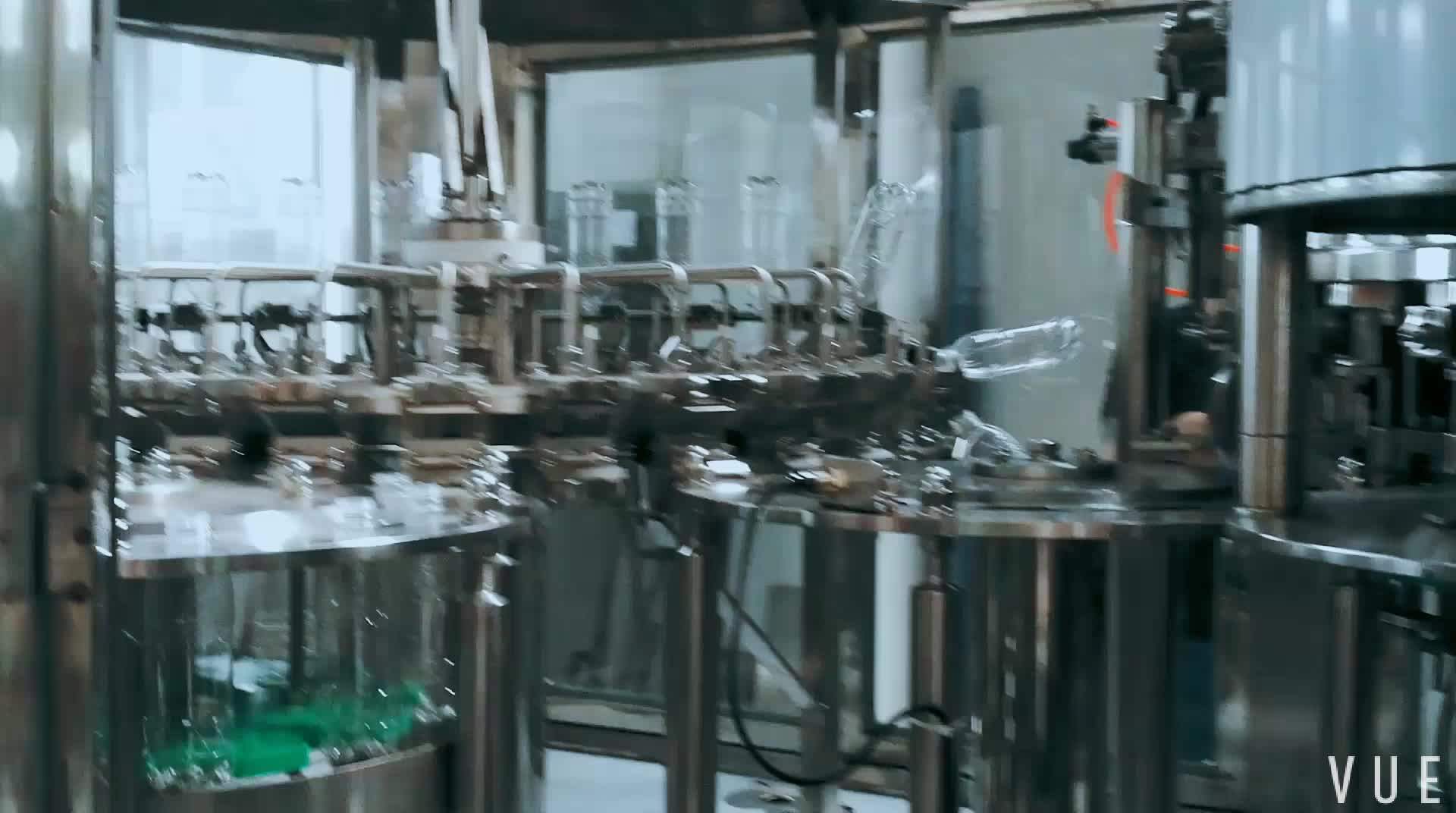 Best Selling Carbonated Drinks Bottled Filling Machinery/soda Water