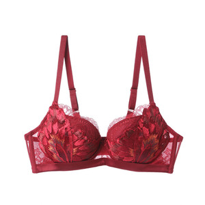 爱慕正品新款舞蝶刺绣3/4无纺布薄杯聚拢红色婚庆文胸AM123181