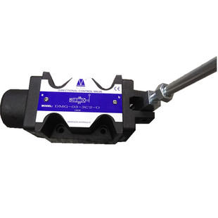 DMG-03-3C6-W/O  DMG-03-3C5-O/W手动液压换向阀弹簧复位钢珠定位